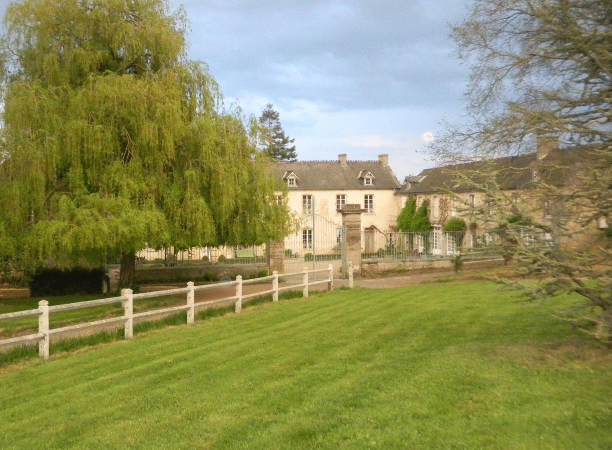Chambres D'Hotes Manoir Du Chene Nonant Bagian luar foto